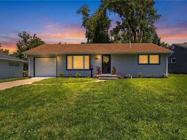 12718 W 92 Street, Lenexa, KS 66215