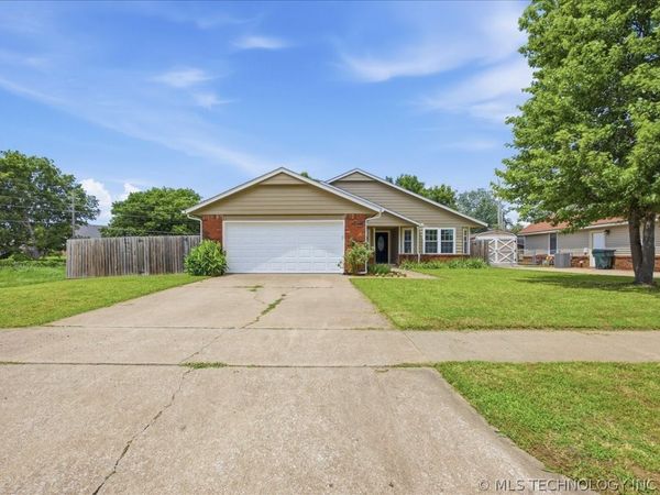 12007 E 83rd Street N, Owasso, OK 74055