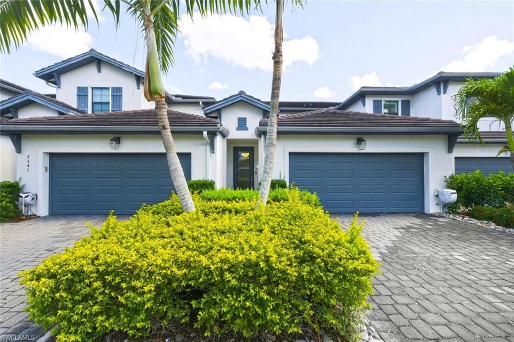 7345 Rockefeller Dr, Naples, FL 34119 Photo