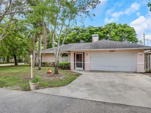 12393 Londonderry LN , BONITA SPRINGS, FL 34135
