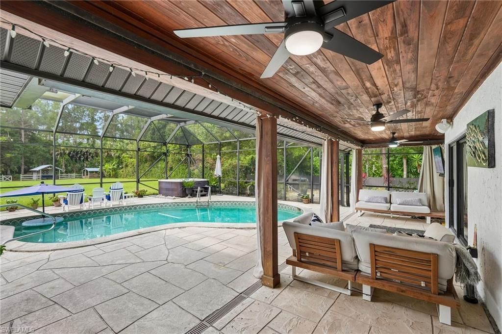 4980 Tamarind Ridge Dr, Naples, FL 34119 Photo