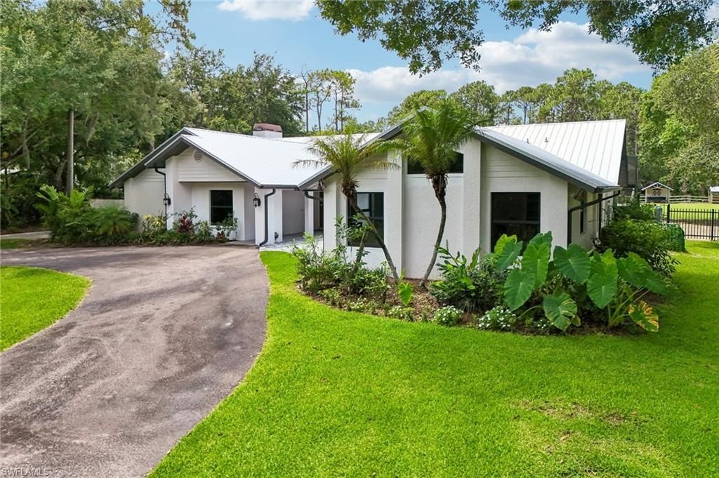 4980 Tamarind Ridge Dr, Naples, FL 34119 Photo