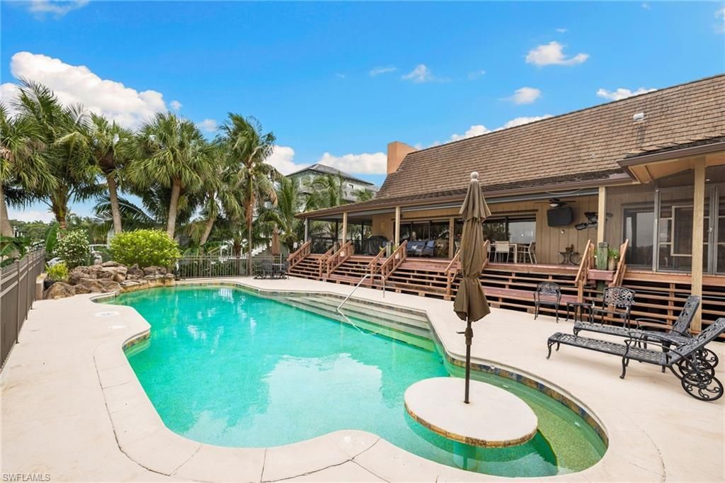 3695 Gordon Dr , Naples, FL 34102 Photo