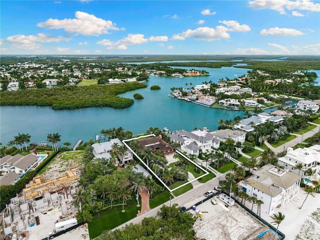 3695 Gordon Dr , Naples, FL 34102 Photo