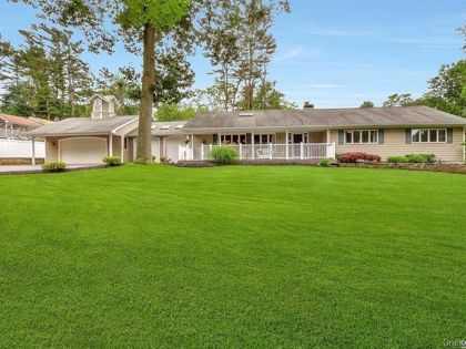 6 Winfield Drive Sound Beach, NY 11789