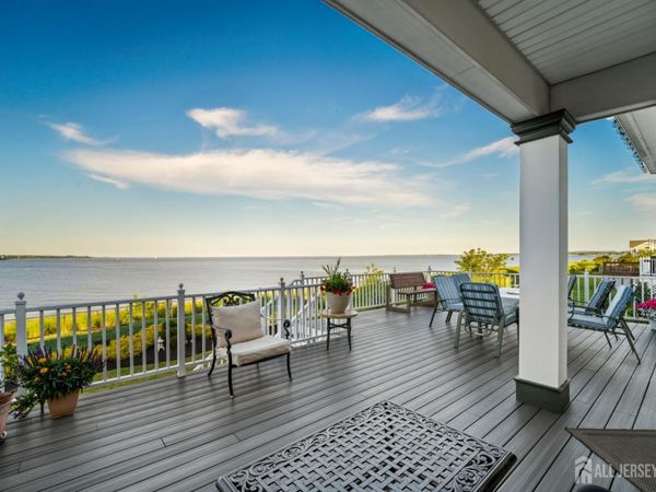 23 Lighthouse Drive, South Amboy, NJ 08879