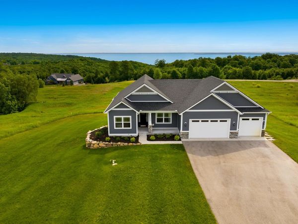 1476 Brencris Lane, Suttons Bay, MI 49682