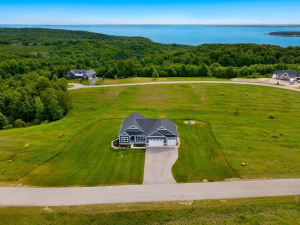 1476 Brencris Lane, Suttons Bay, MI 49682