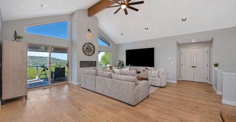 12253 Wanderer Rd, Auburn, CA 95602 Photo