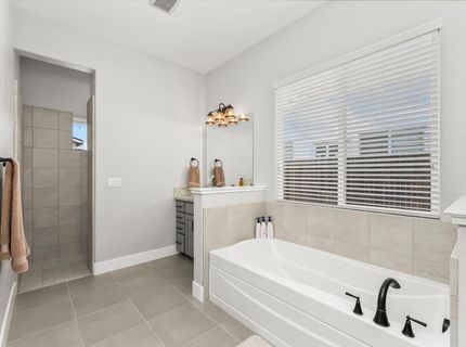 5080 Misty Ridge Dr, Roseville, CA 95747 Photo