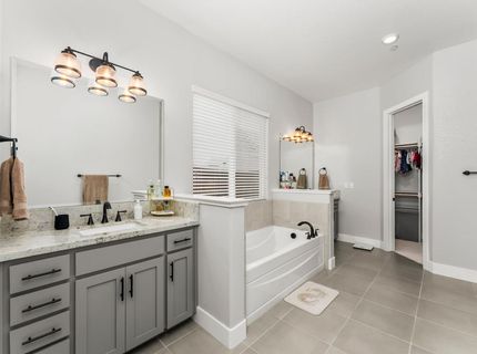 5080 Misty Ridge Dr, Roseville, CA 95747 Photo