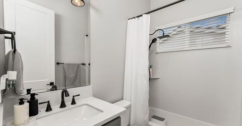 5080 Misty Ridge Dr, Roseville, CA 95747 Photo
