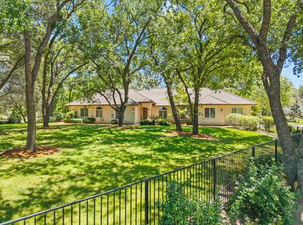 6980 Horseshoe Bar Rd, Loomis, CA 95650 Photo