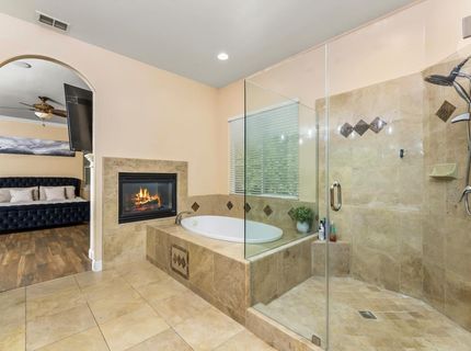6980 Horseshoe Bar Rd, Loomis, CA 95650 Photo