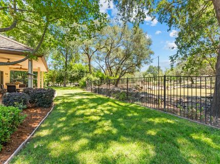 6980 Horseshoe Bar Rd, Loomis, CA 95650 Photo