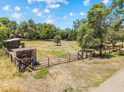 6980 Horseshoe Bar Rd, Loomis, CA 95650 Photo