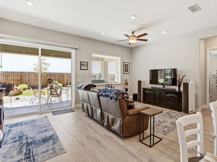 9230 Stillwagon St, Elk Grove, CA 95624 Photo