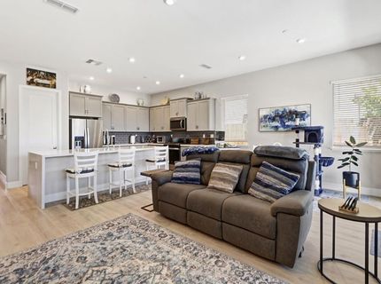 9230 Stillwagon St, Elk Grove, CA 95624 Photo