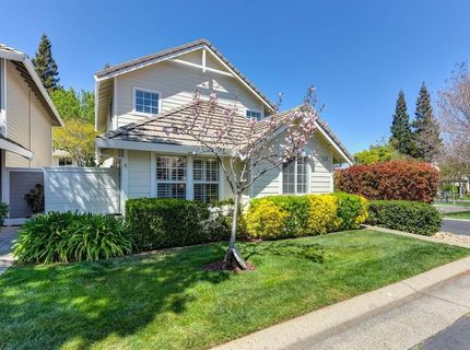 919 Blue Rapids Dr, Folsom, CA 95630 Photo