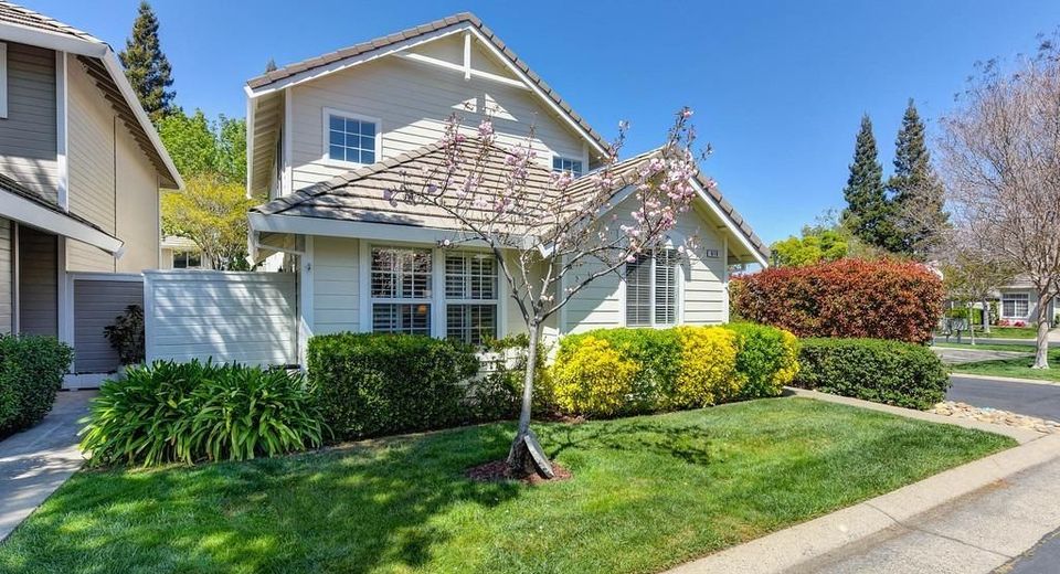 919 Blue Rapids Dr, Folsom, CA 95630 Photo