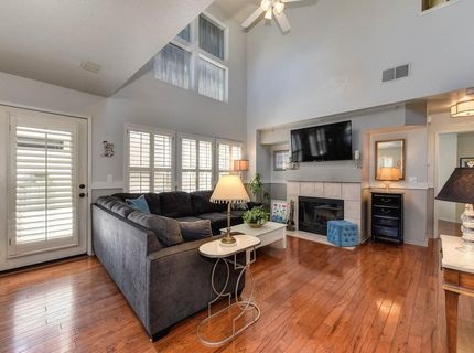919 Blue Rapids Dr, Folsom, CA 95630 Photo
