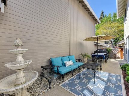 919 Blue Rapids Dr, Folsom, CA 95630 Photo