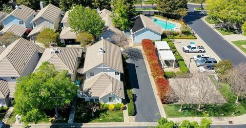 919 Blue Rapids Dr, Folsom, CA 95630 Photo