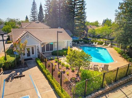 919 Blue Rapids Dr, Folsom, CA 95630 Photo