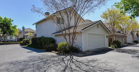 919 Blue Rapids Dr, Folsom, CA 95630 Photo