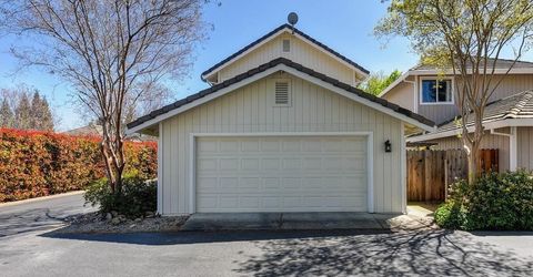 919 Blue Rapids Dr, Folsom, CA 95630 Photo