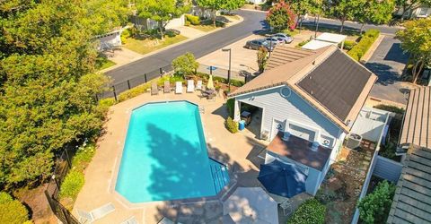 919 Blue Rapids Dr, Folsom, CA 95630 Photo