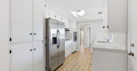 7436 Golden Oak Way, Sacramento, CA 95831 Photo