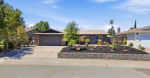 7436 Golden Oak Way, Sacramento, CA 95831 Photo