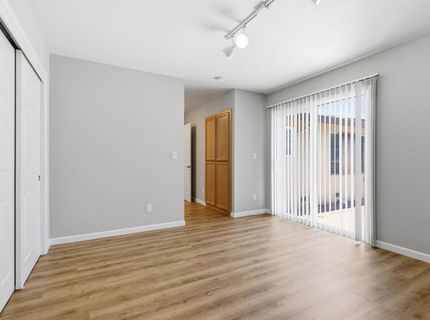 7436 Golden Oak Way, Sacramento, CA 95831 Photo