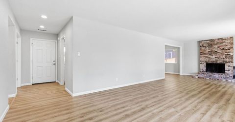 7436 Golden Oak Way, Sacramento, CA 95831 Photo