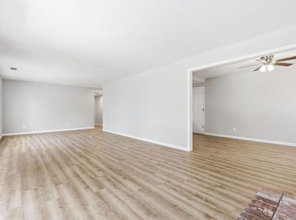 7436 Golden Oak Way, Sacramento, CA 95831 Photo