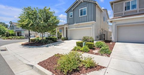 3721 Roseparke Way, Sacramento, CA 95834 Photo