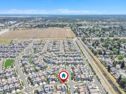 3721 Roseparke Way, Sacramento, CA 95834 Photo
