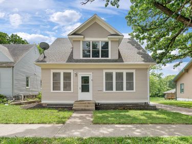 137 South Street, Owatonna, MN 55060