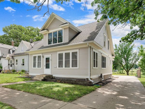137 South Street, Owatonna, MN 55060
