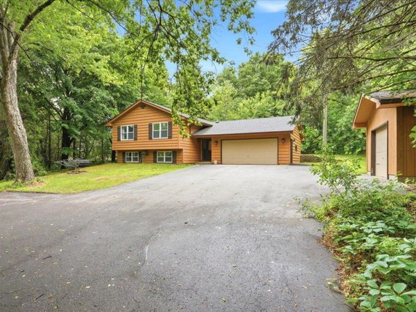 W10417 County Road FF , River Falls, WI 54022