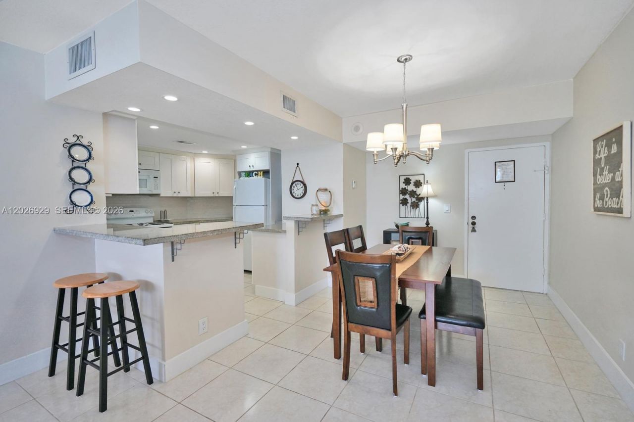 3725 S Ocean Dr , Unit 1216, Hollywood, FL 33019 Photo