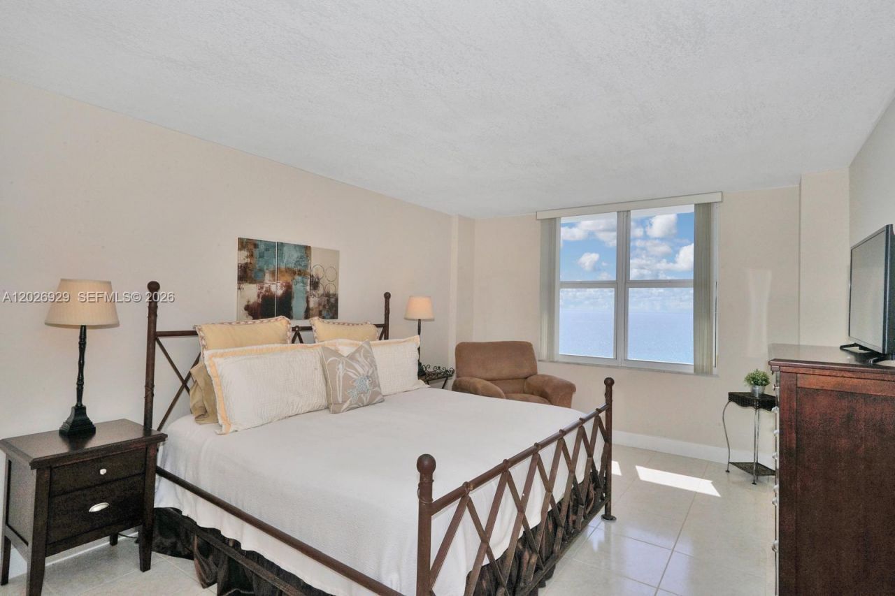 3725 S Ocean Dr , Unit 1216, Hollywood, FL 33019 Photo
