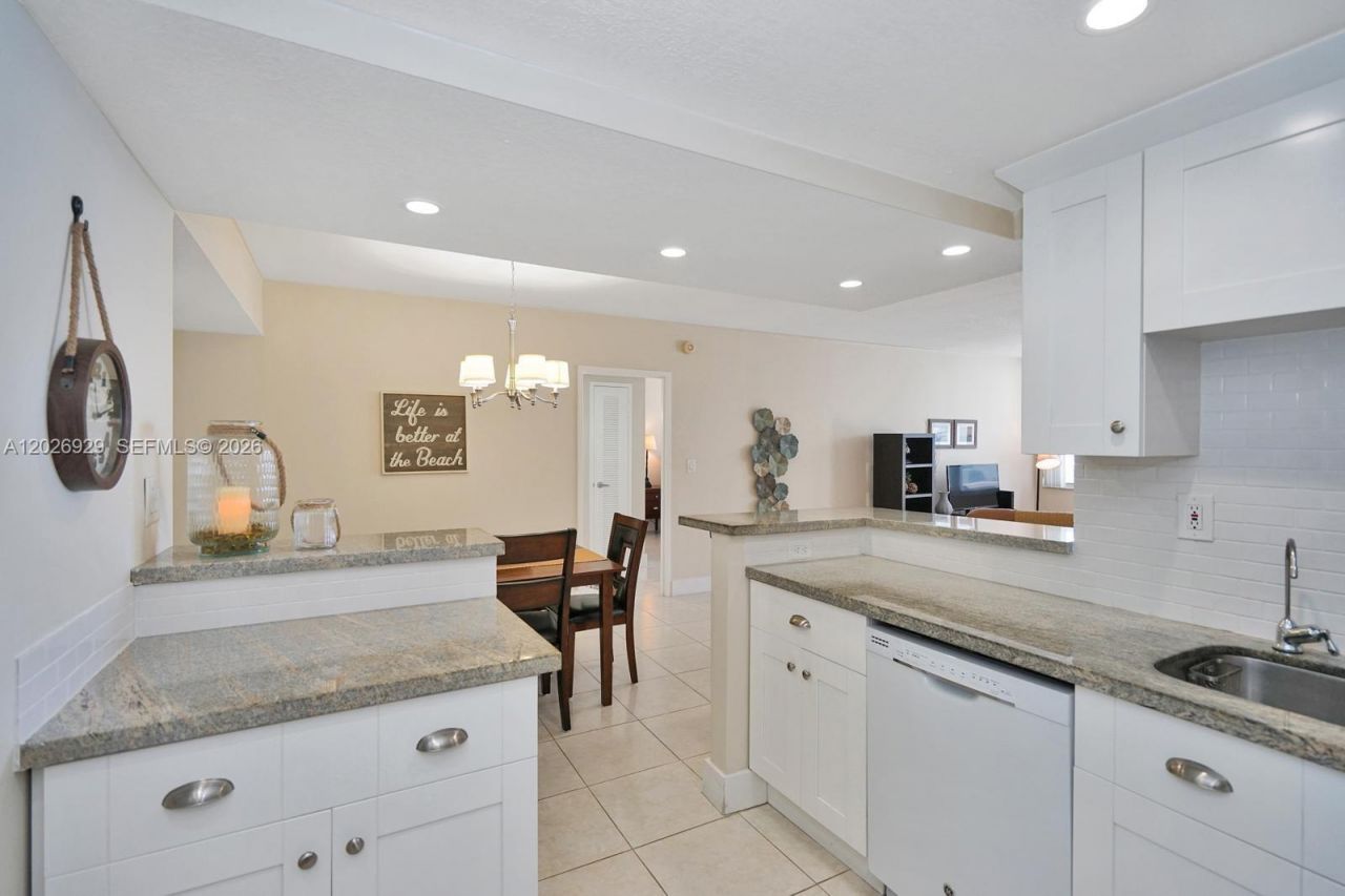3725 S Ocean Dr , Unit 1216, Hollywood, FL 33019 Photo