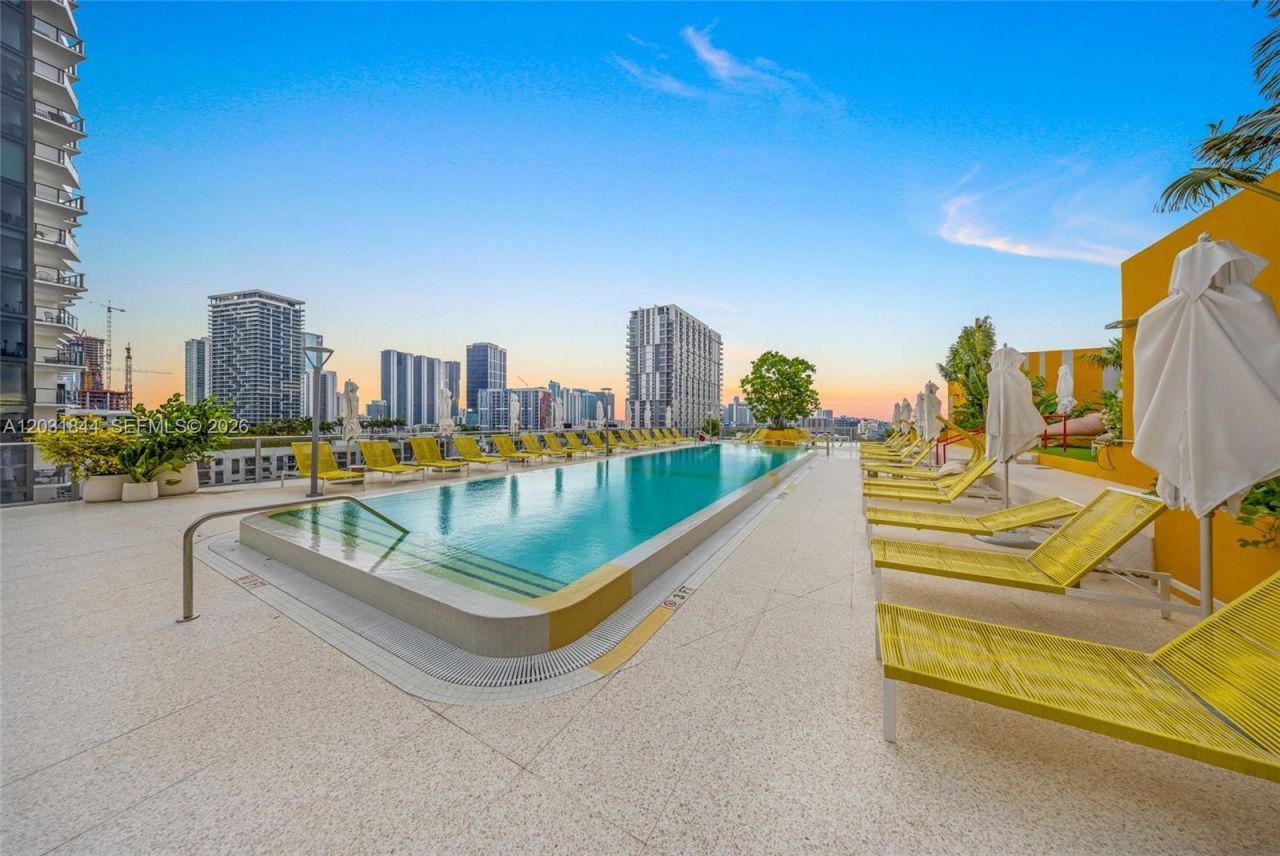 90 NE 32 , Unit 1013, Miami, FL 33137 Photo