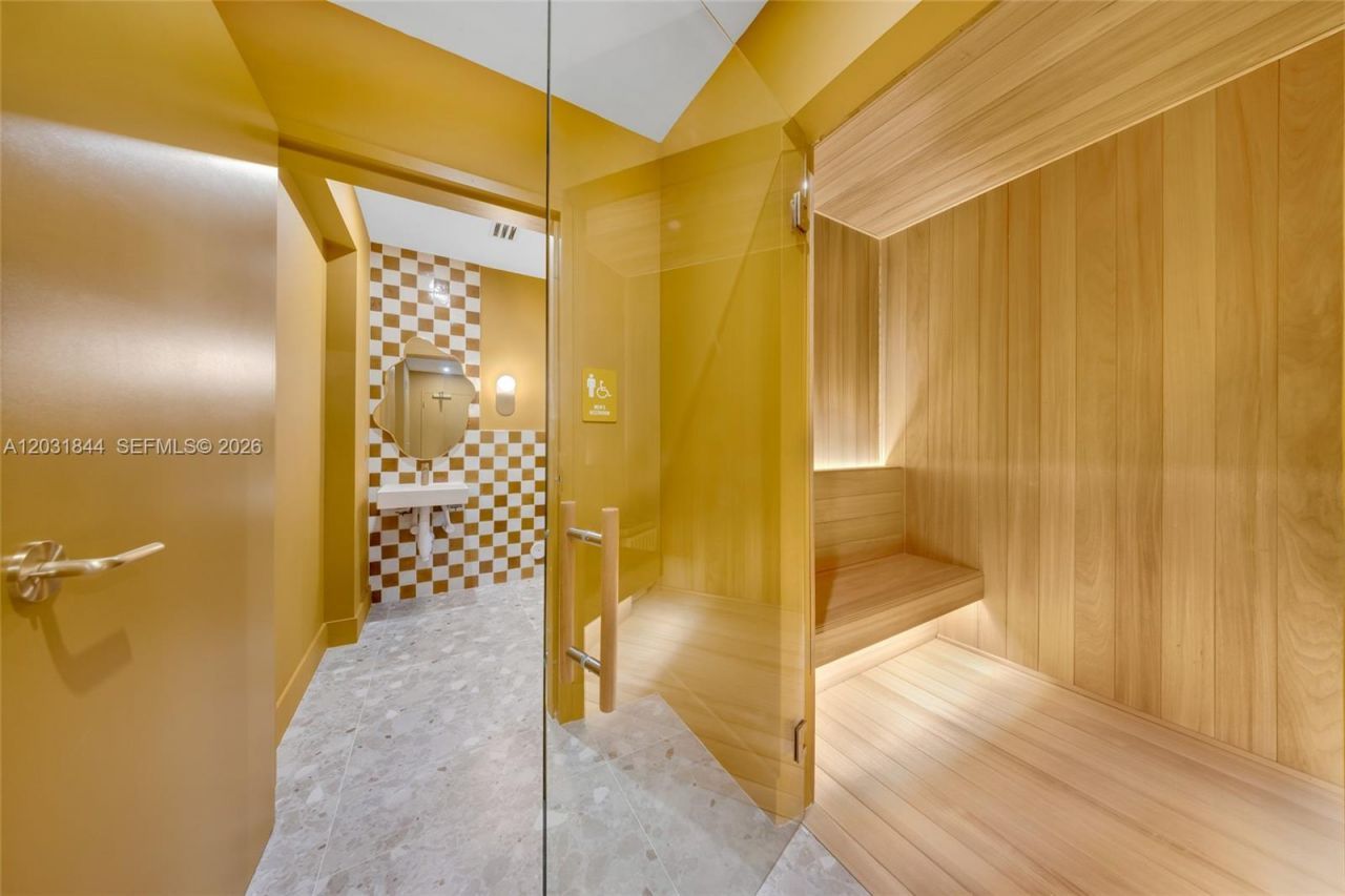 90 NE 32 , Unit 1013, Miami, FL 33137 Photo