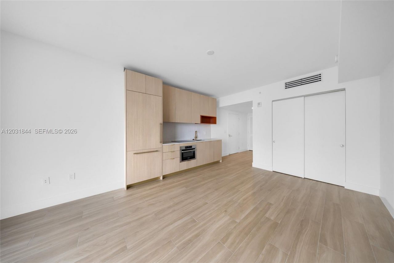 90 NE 32 , Unit 1013, Miami, FL 33137 Photo
