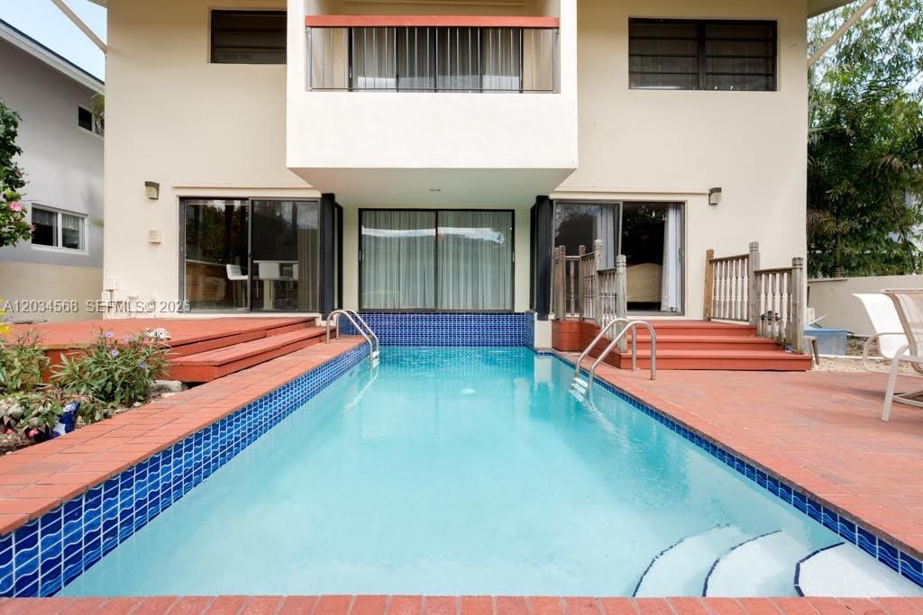 4950 San Amaro Dr , Coral Gables, FL 33146 Photo