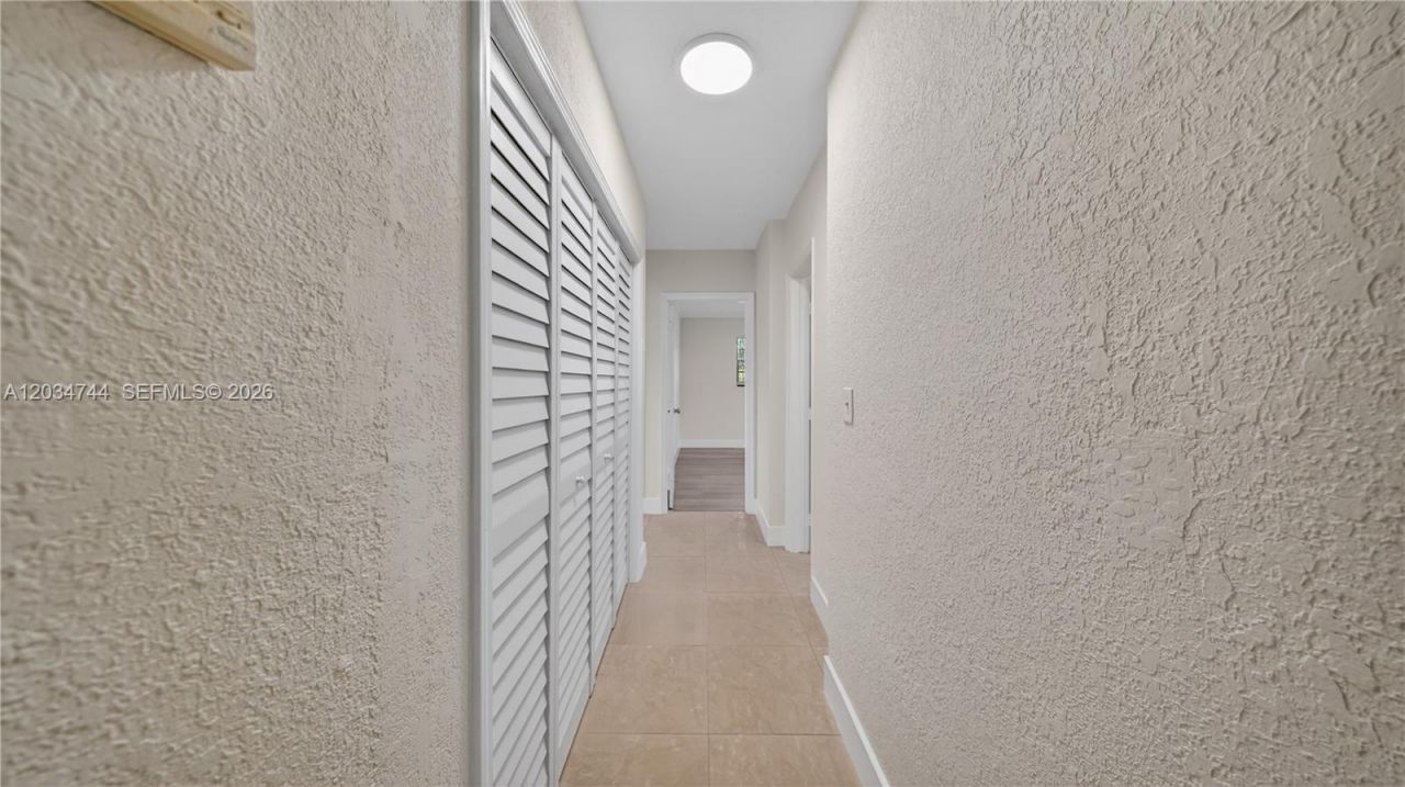 8200 NW 34th Ave, Miami, FL 33147 Photo