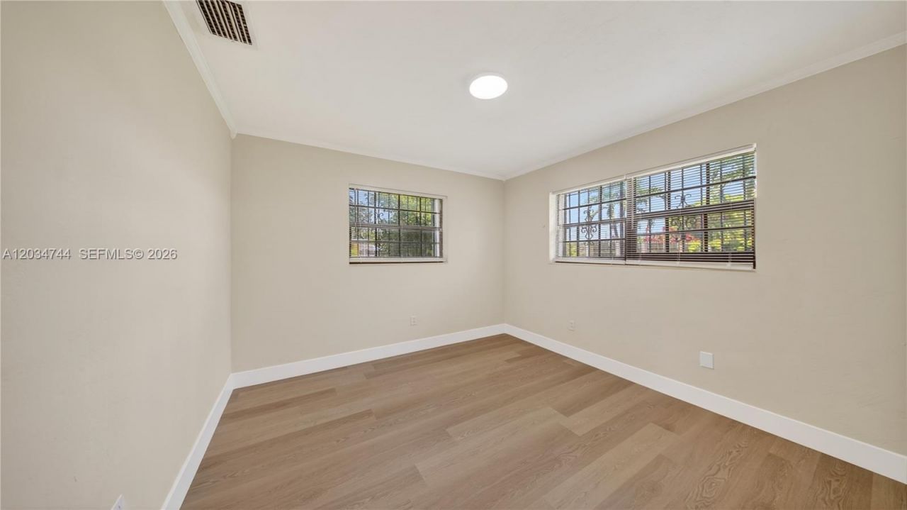8200 NW 34th Ave, Miami, FL 33147 Photo